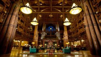 A view of the Wilderness Lodge lobby.